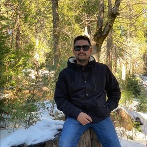 Meet your Posher, Nicolas